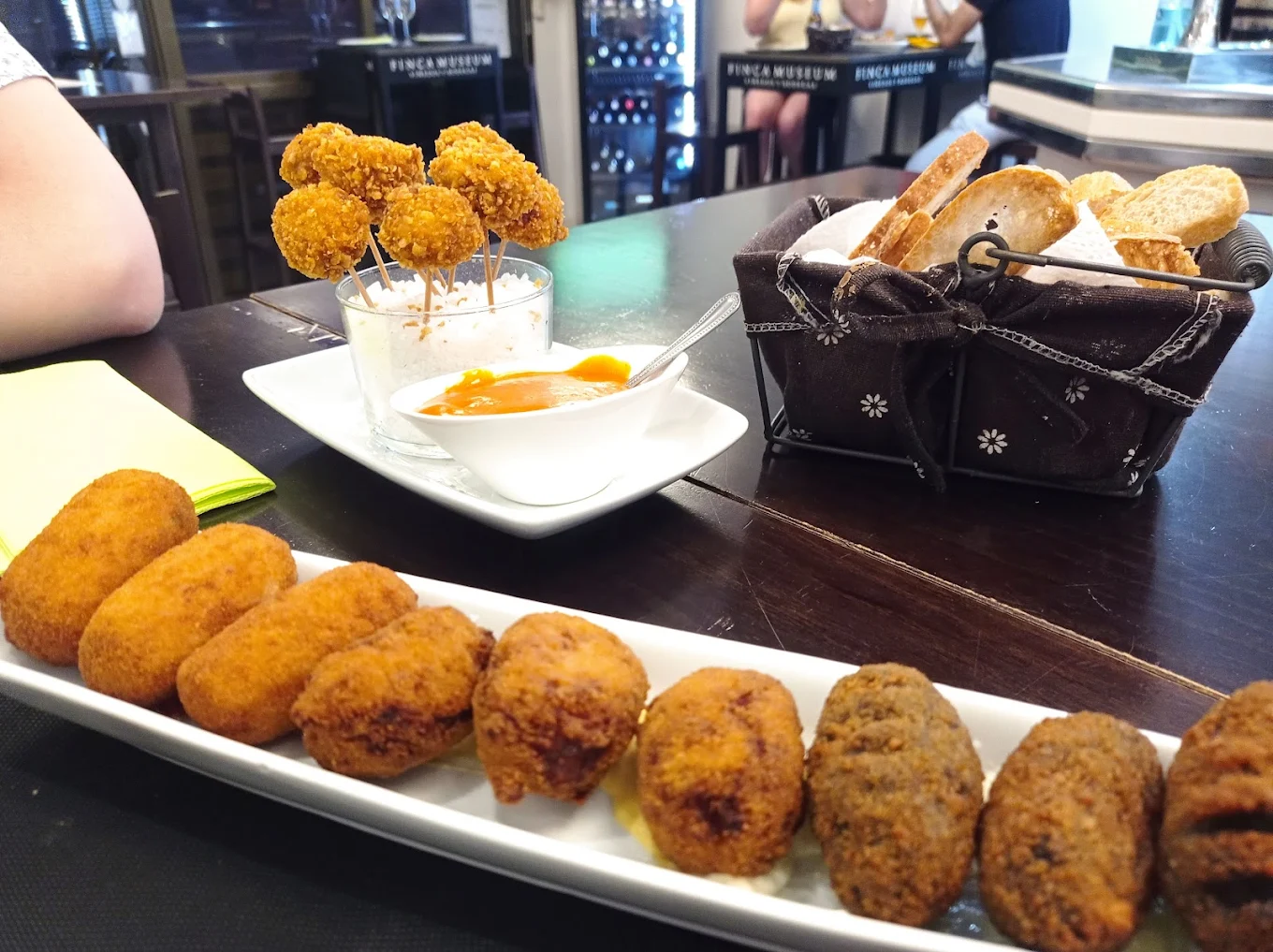 Surtido de croquetas caseras